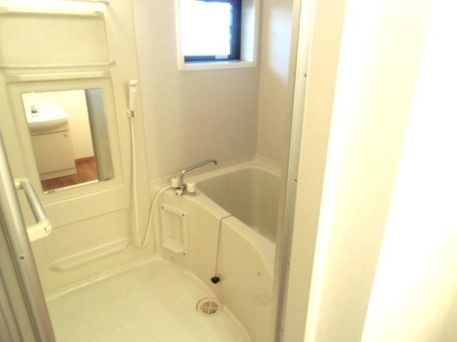 クレール伊勢（102） 部屋画像