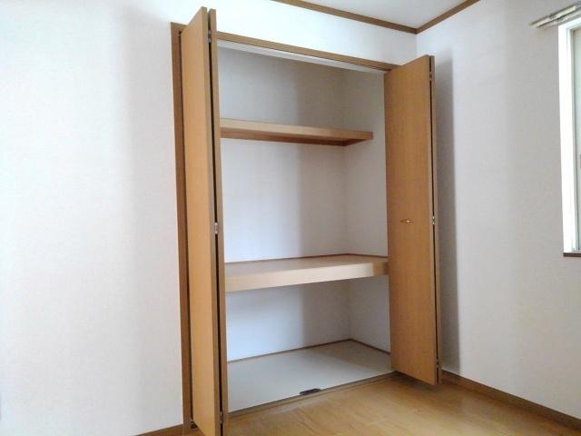 セレーノＢ（103） 収納