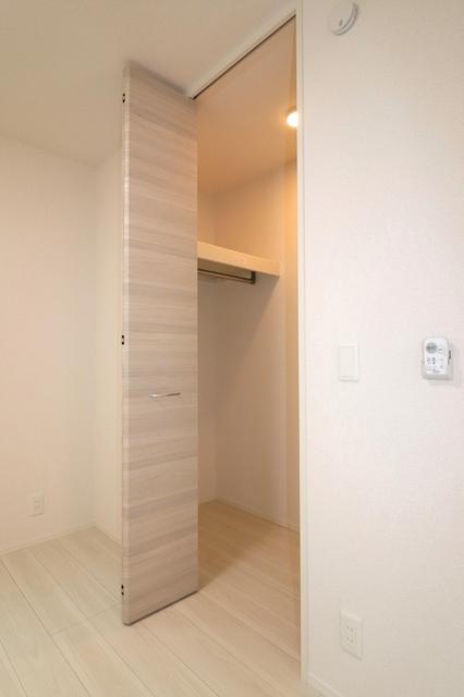 Ｄ−ＲＯＯＭ伊勢1丁目（102） 部屋画像