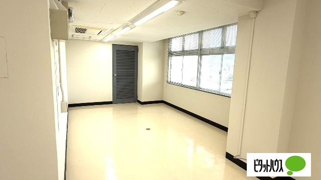 甲府富士急ビル 部屋画像
