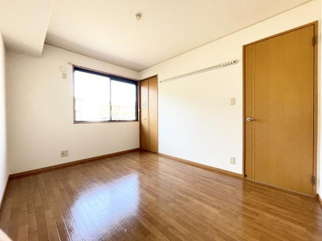 グランドキャッスルGOMI　E（102） 部屋画像