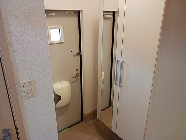 ユニゾン増穂（102） 玄関