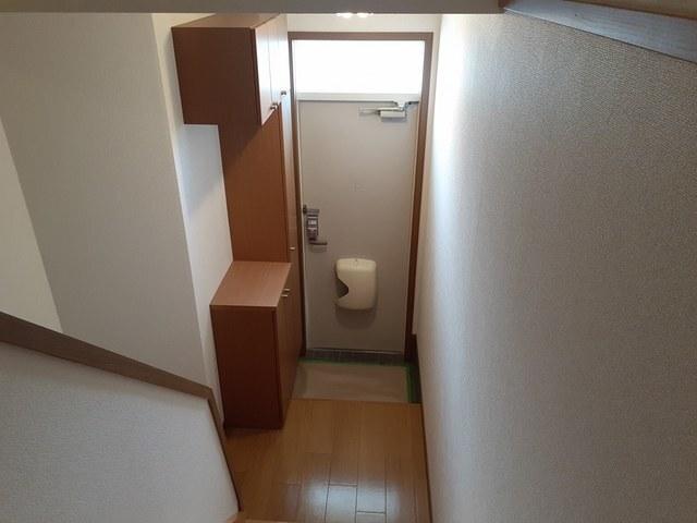 アイリス（203） 玄関