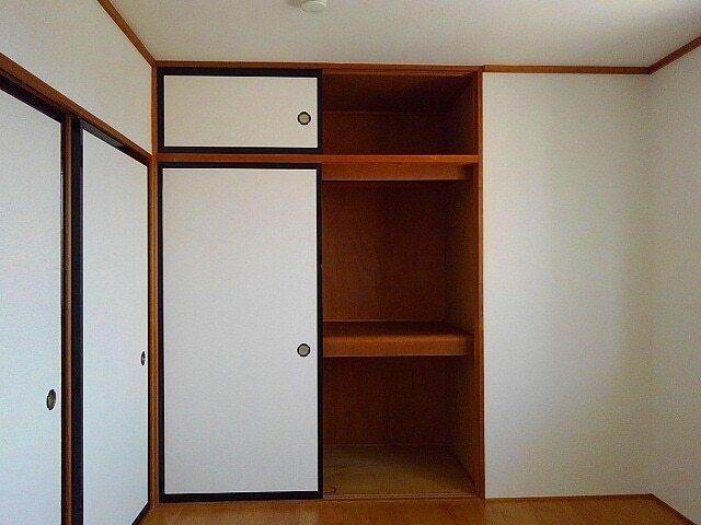 ビレッジ堀内Ⅱ（201） 収納