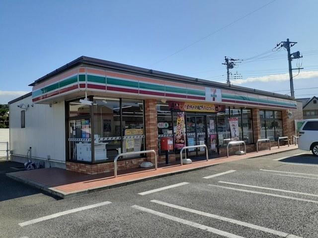 セブンイレブン東南湖店：1000m