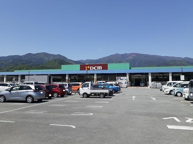 ＤＣＭ富士川店：1500m