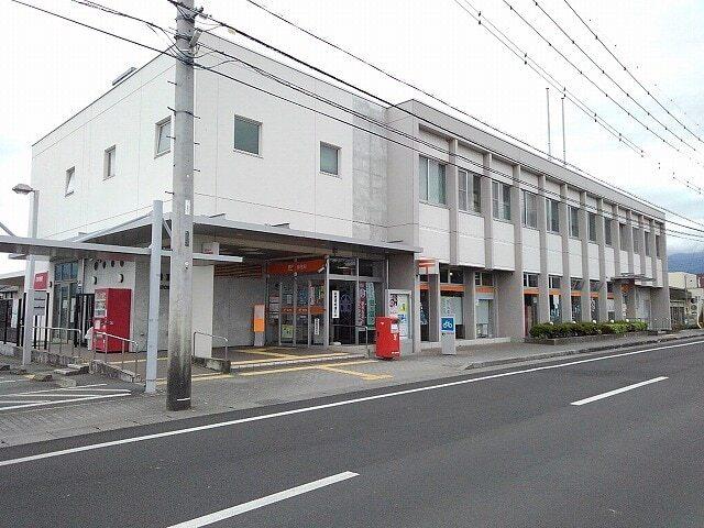 田富郵便局：800m