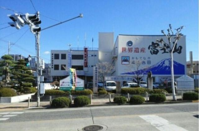 富士吉田市役所：2600m