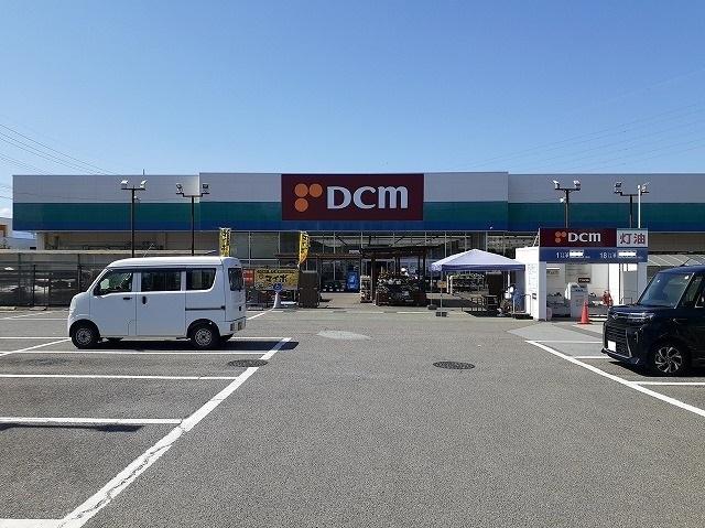 DCM 和戸店：1100m
