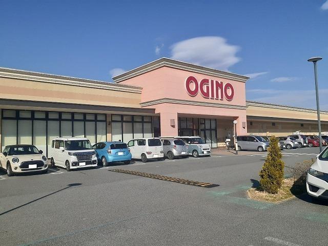 オギノ 富士川店：2100m
