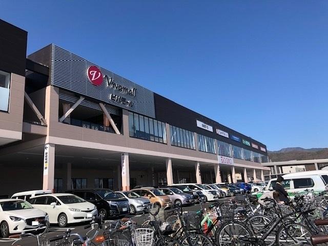 スーパービバホーム甲斐敷島店：2400m