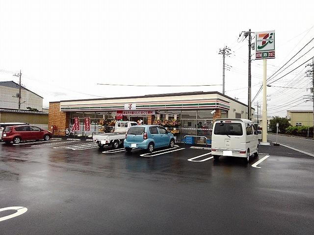 セブンイレブン増穂長沢店：450m