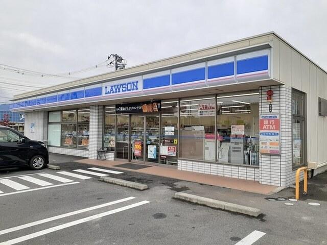 ローソン甲府大里町店：200m