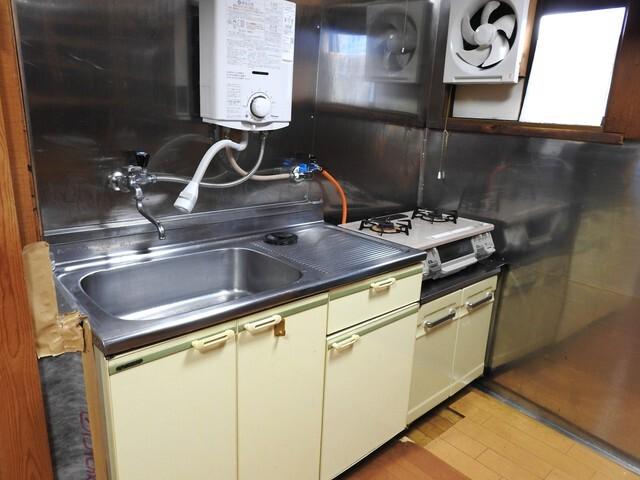 中央３丁目戸建て キッチン
