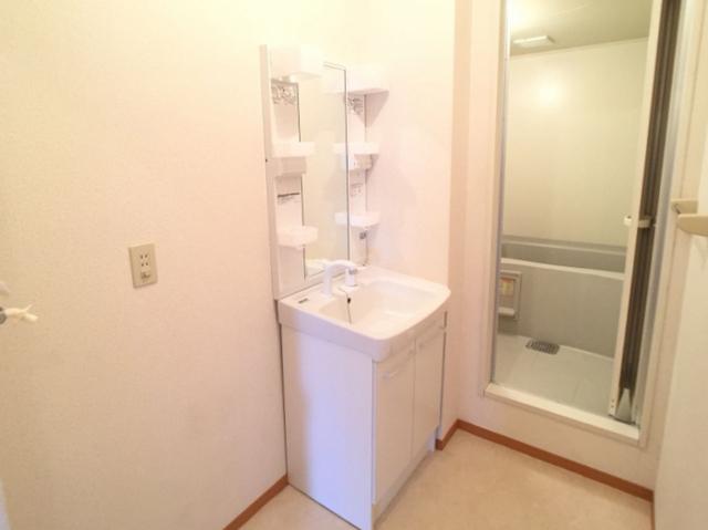 ＳＨＡＲＥＳ・ｉ（ｼｪｱｽﾞｱｲ）（103） 部屋画像