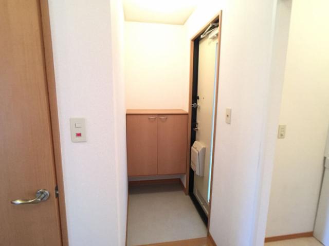 ＳＨＡＲＥＳ・ｉ（ｼｪｱｽﾞｱｲ）（103） 部屋画像