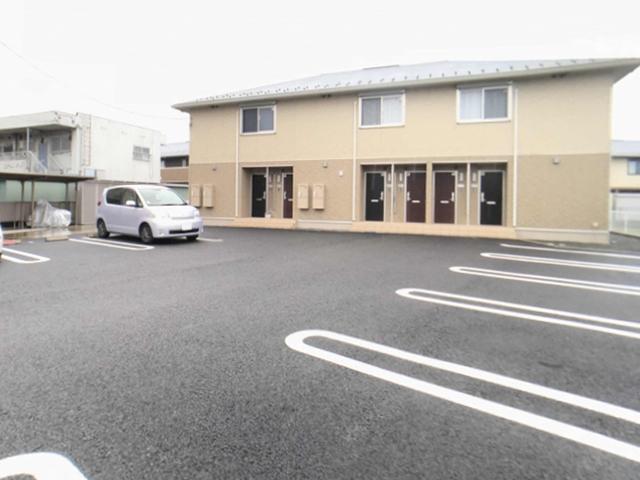 サウススクエア ２番館（103） 駐車場