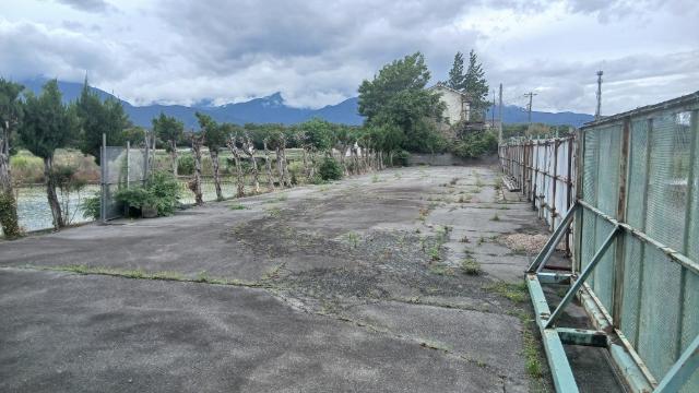甲斐市西八幡192坪売地 土地
