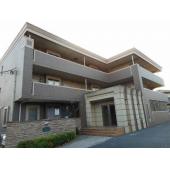 落ち着いた雰囲気の外観です