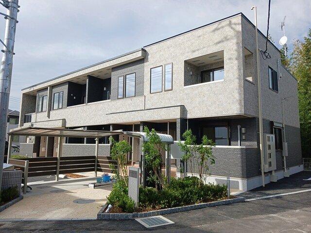 落ち着いた雰囲気の外観です