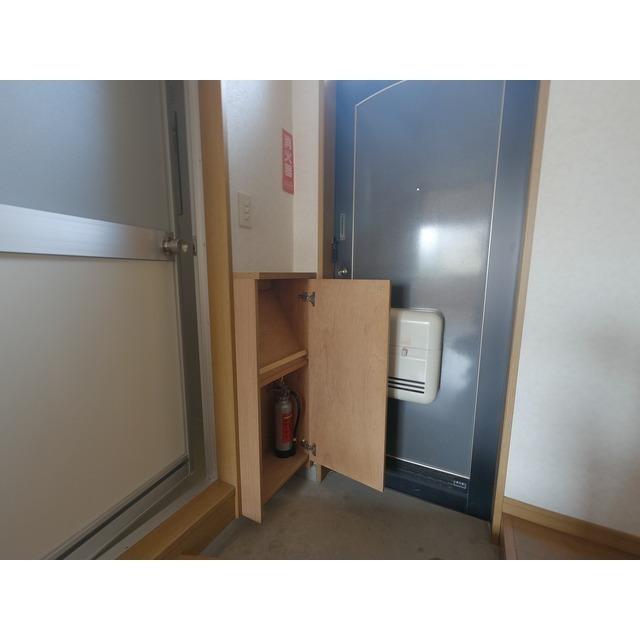 エンゼルハイム（B） 玄関