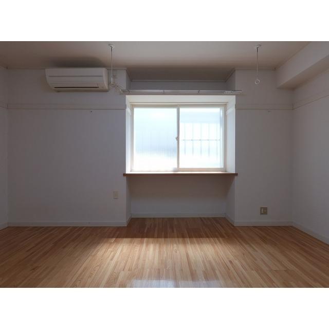 内丸ハイツ（204） 室内