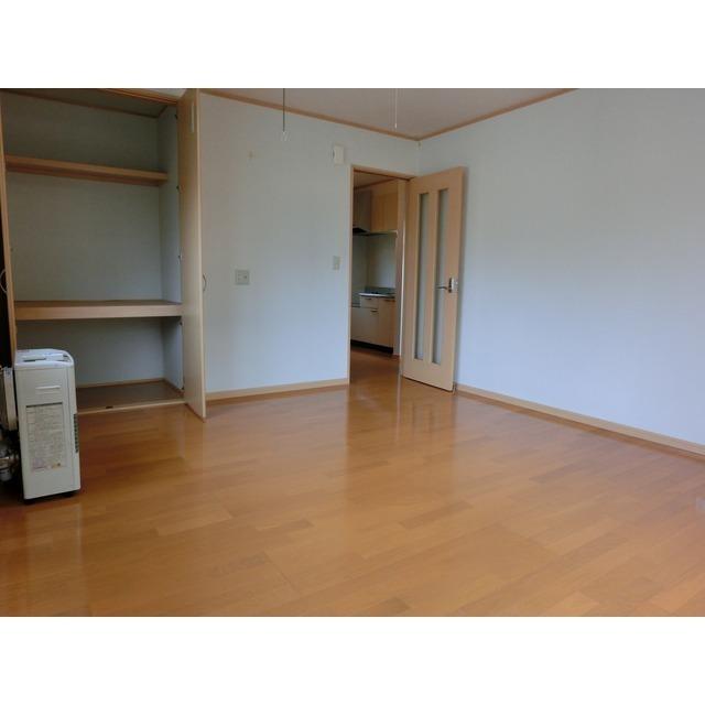 プレサント（102） 室内
