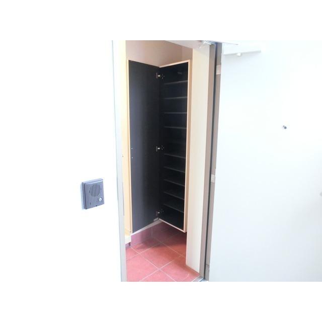 フラワーズマンション（402） 玄関