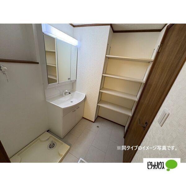 jeu de first A(ジュドファーストA)（A-2） 部屋画像