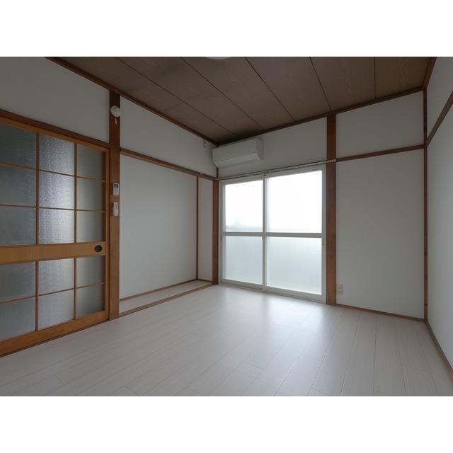 ロイヤルタカハシ（105） 室内