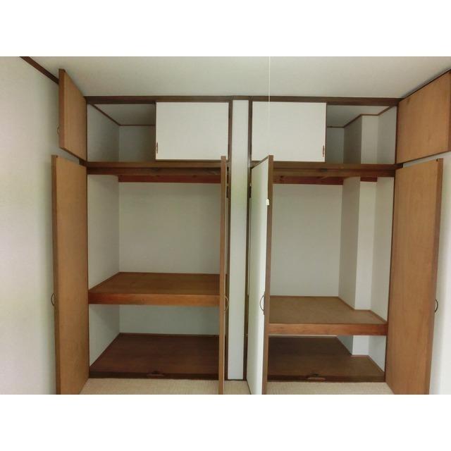 シティハウスエミ（D） 収納