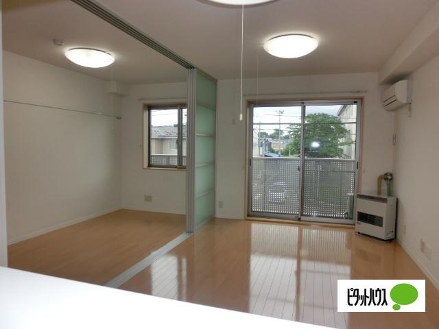 MAISON・MAST売市A（202） リビング