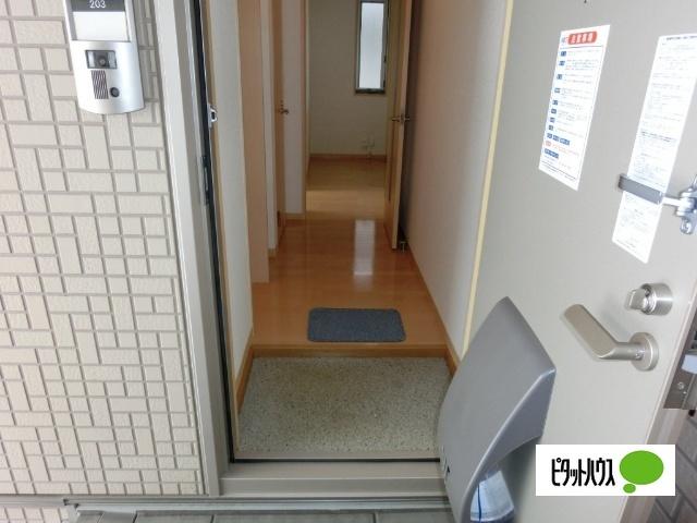 シャーメゾンソレイユ（B203） 玄関