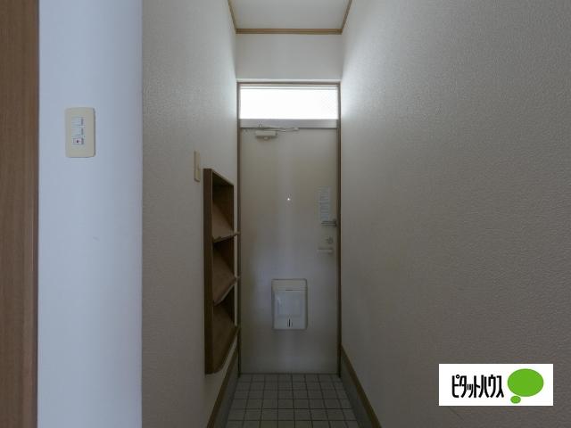 シティプラザ（1-E） 玄関