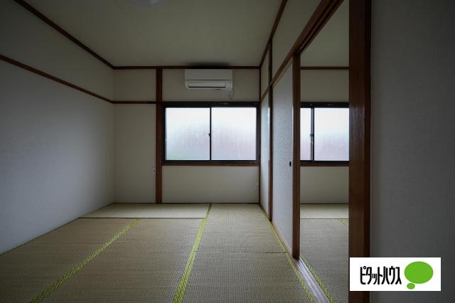 齋智荘（1） 室内