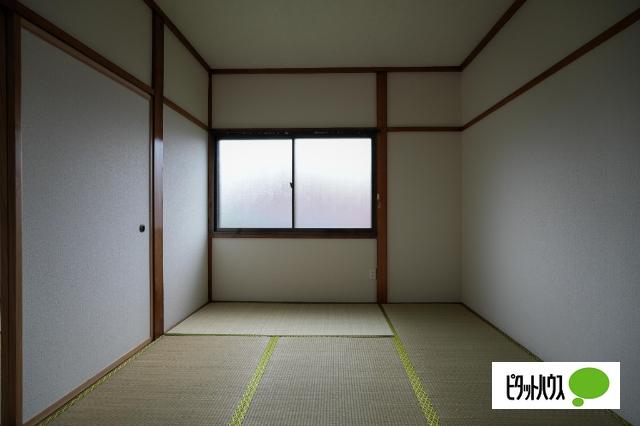 齋智荘（1） 室内
