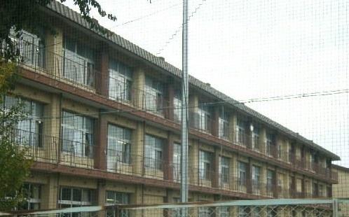 大館中学校：400m