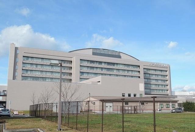 八戸市民病院：1400m