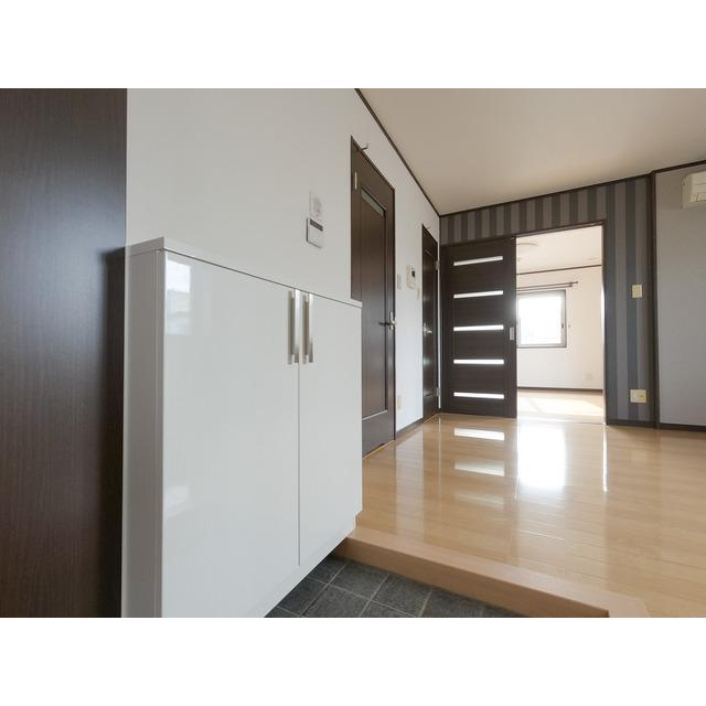 マジェスティックマンション吹上（1-A） 玄関