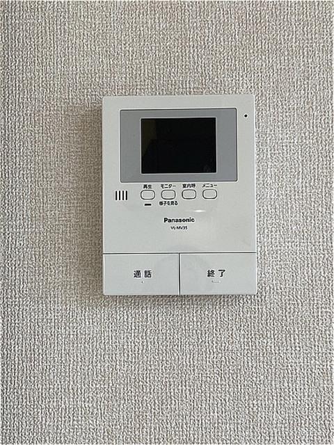 コモライズ新井田西　Ａ（101） 部屋画像