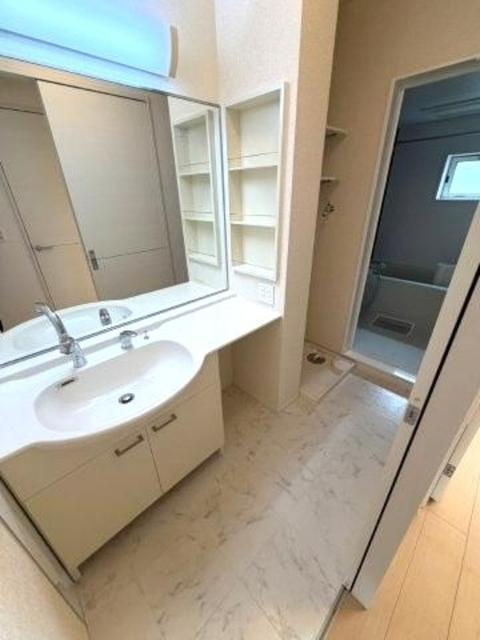 コモライズ新井田西　Ｂ（102） 部屋画像