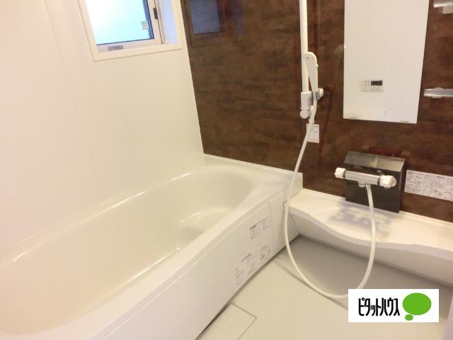 サン・クレスト（102） 部屋画像