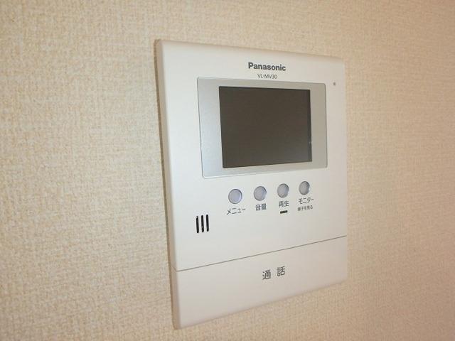 スクエアパーク諏訪　Ｃ（102） 部屋画像