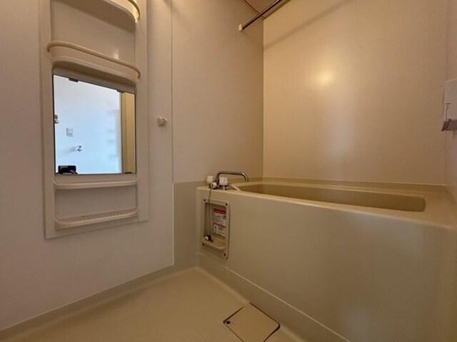ホワイトプレミール（202） 部屋画像