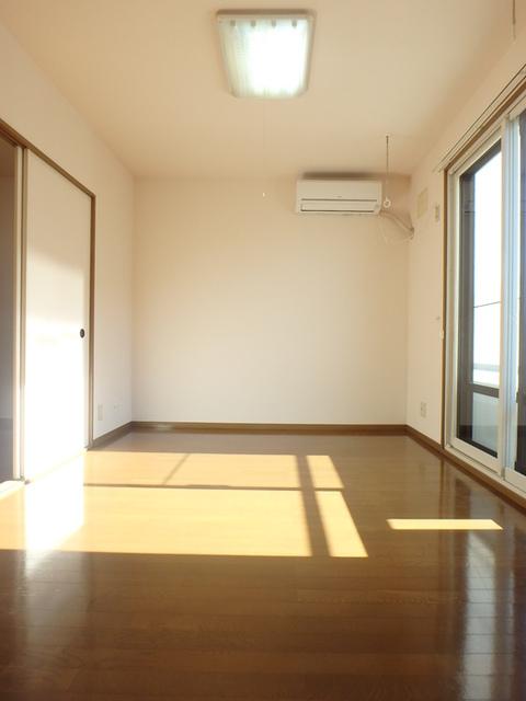 ハイカムール鷹清水　Ａ（103） 部屋画像