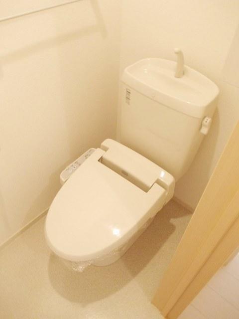 メゾングラシューⅡ（101） トイレ