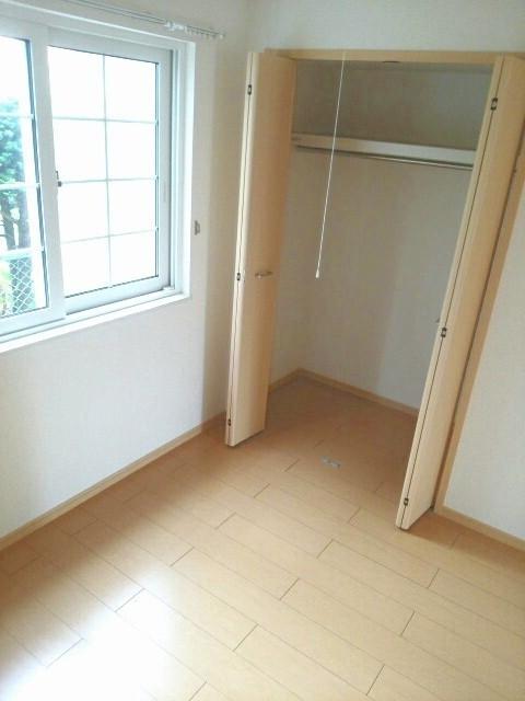 プロムナードさくら１番館（102） 室内