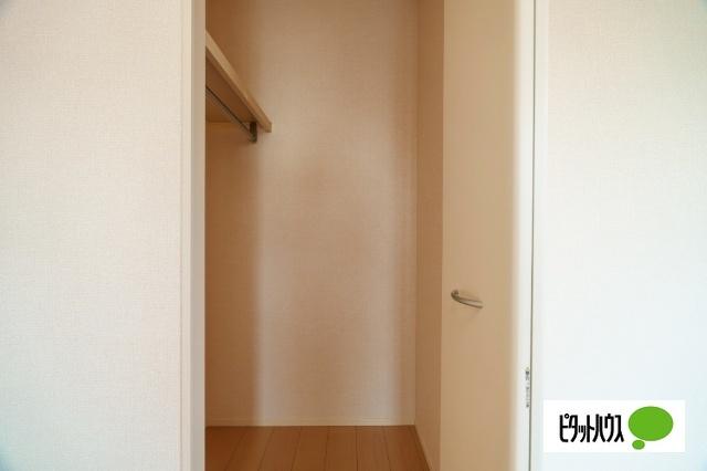 ブランディア　Ａ（102） 収納