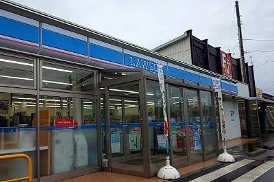 ローソン南部町沖田面店：350m