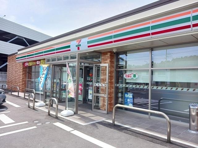 セブンイレブン鳥谷部町店：1200m